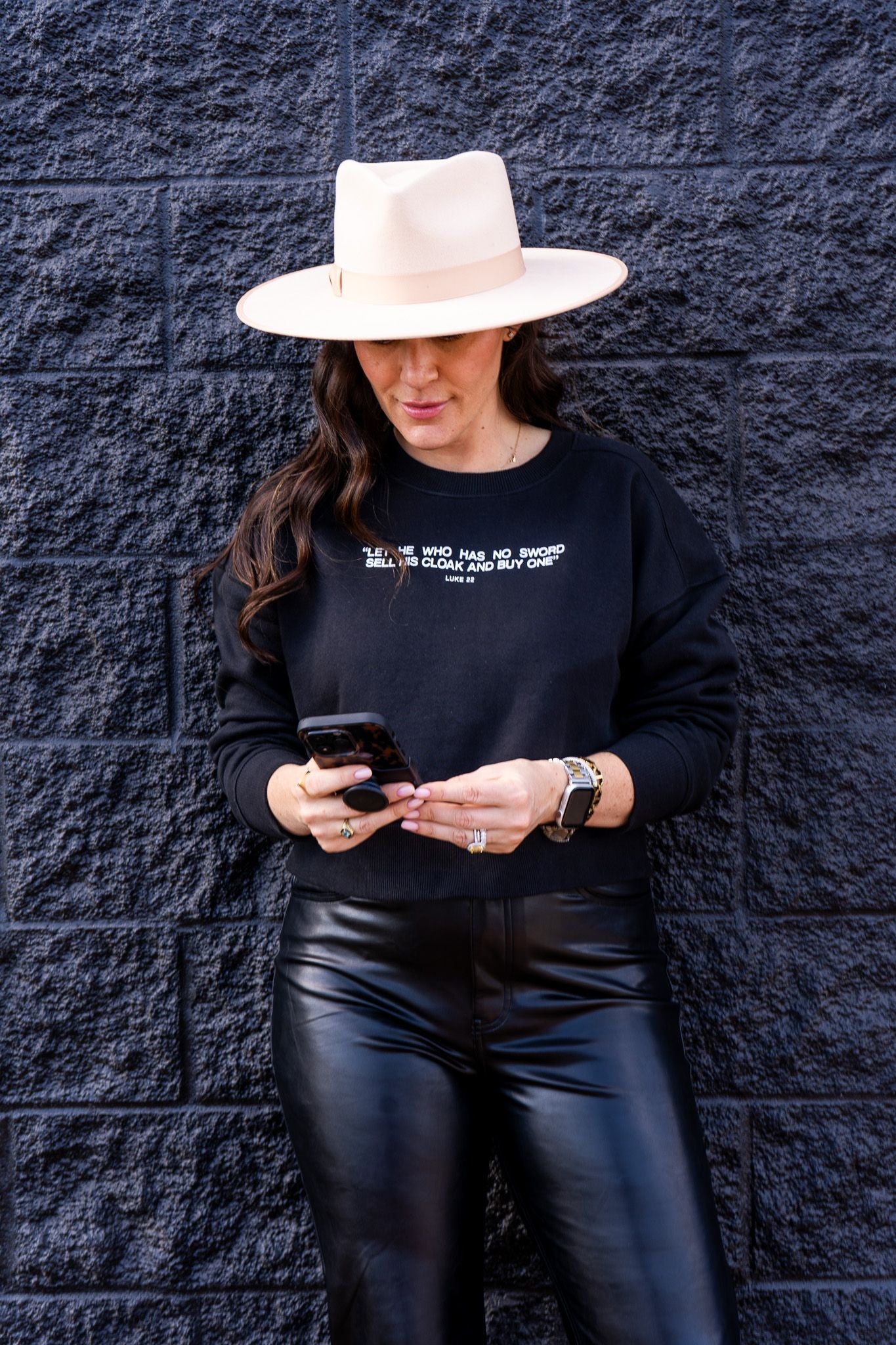 Luke22 Sweatshirt (Cropped)